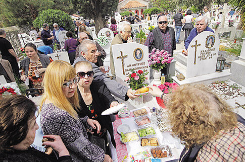 Μεζέδες και ποτά για το «σα ταφία»
