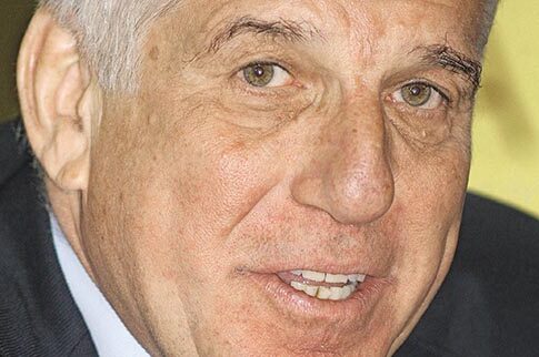 Συνελήφθη ο μικρός Παπαντωνίου για συνθήματα κατά Μαρινάκη
