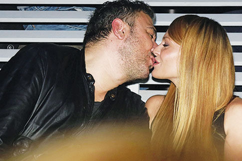 Καυτά φιλιά για Ρέμο και Μπόσνιακ