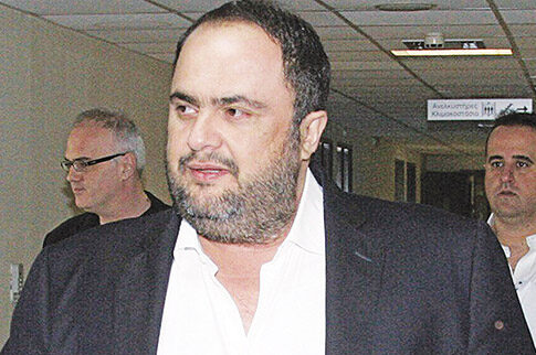 Μπλέκει και ο Μαρινάκης