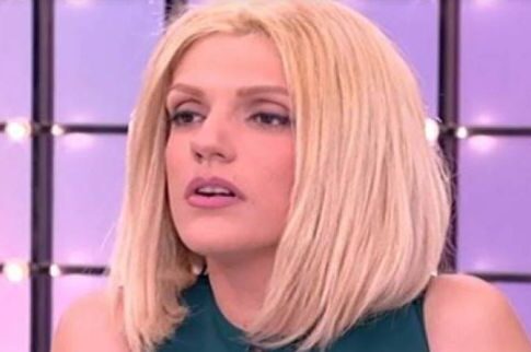 Γιατί η Φαίη Σκορδά έδιωξε από το σπίτι της την Σάσα Σταμάτη