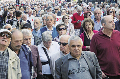Αναδρομικά για τους 800.000 συνταξιούχους