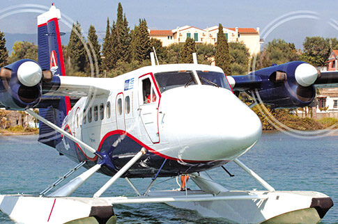 Ο Χανδρής μπαίνει στα υδροπλάνα