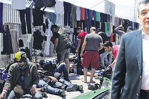 Ουρές λαθραίων στα κόκκινα φανάρια της Μυτιλήνης