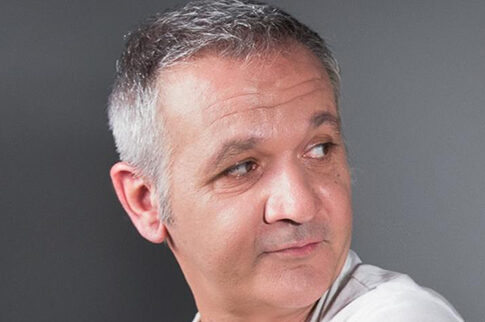 Γιατί έβρισε δημοσιογράφο on air ο Χρήστος Θηβαίος