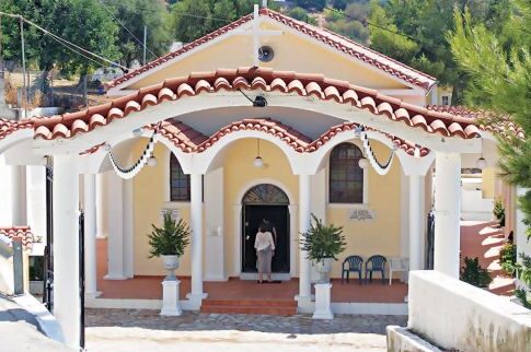 Η Ευρυδίκη και τα φιδάκια της Παναγιάς