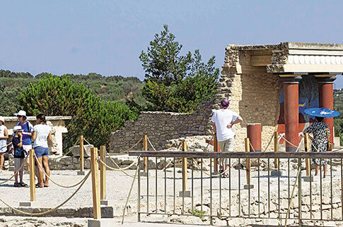 Ταμειακή μόνο για μόστρα στην Κνωσό