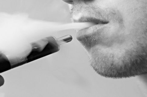 Τεχνολογική «έκρηξη» και συνεχείς καινοτομίες στις συσκευές ηλεκτρονικού τσιγάρου
