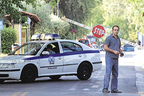 Ο ασθενής που φέρεται ότι προκάλεσε την πυρκαγιά επέστρεψε στο Δαφνί