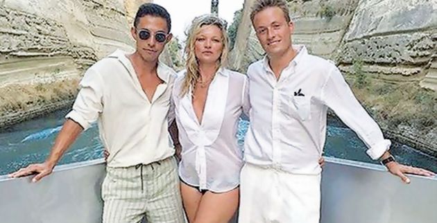 Κρουαζιέρα στο Ιόνιο για την Κέιτ Μος και το «toy boy» της