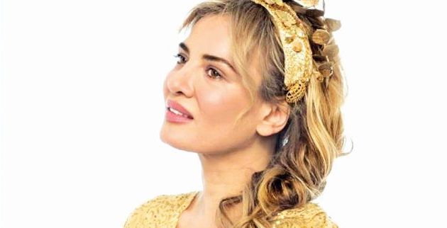 Η «Ρωξάνη» στο ντους