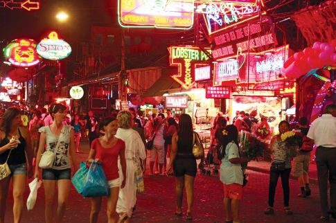Τα κόκκινα φανάρια και ο «παράδεισος των παιδεραστών»
