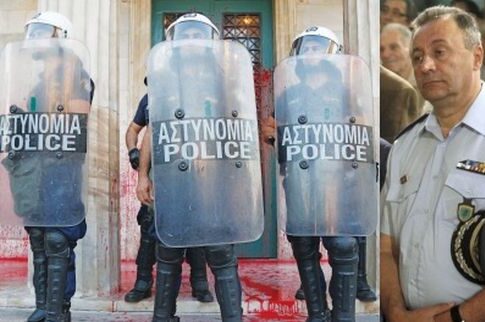 Τον χτυπούσαν με καδρόνια