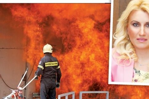 Νταής πυροσβέστης έδειρε τη σύζυγο του και μετά την «πέταξε» στο δρόμο μαζί με το μόλις 5 μηνών μωρό τους
