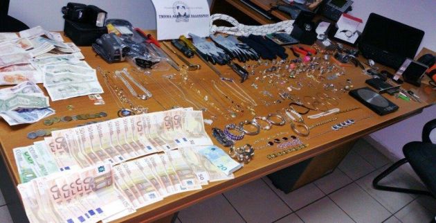 Χαλάνδρι: Επιασαν «στα πράσα» συμμορία Γεωργιανών