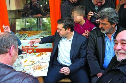 Από τα κοντοσούβλια και τα κεμπάπ στου Ψυρρή  ο Αλέξης πέρασε στην εποχή με τα... φιλετάκια