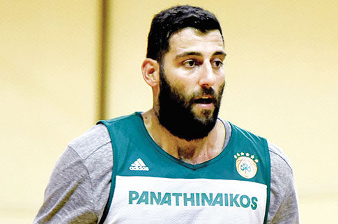 «Μήτσο, φόρα φανέλα να παίξουμε μαζί έναν χρόνο»