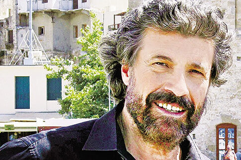 Νέες περιπέτειες για τον Παύλο
