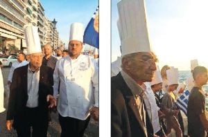 Στιγμιότυπο από την παρέλαση των μαγείρων (και του Γιάννη Μπουτάρη) στη Θεσσαλονί ΦΩΤΟ: THESTIVAL.GR