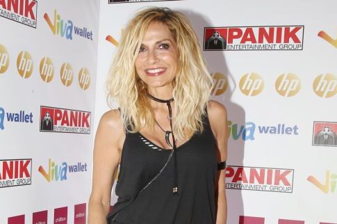 Η Βίσση γεμίζει μπαταρίες