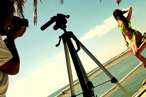 Το πρώτο Videoclip της Xenietta είναι γεγονός!
