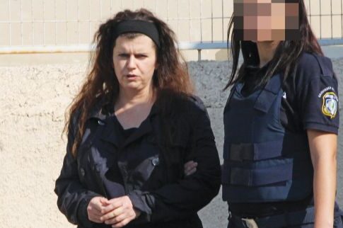 Η Ρούπα «χτύπησε» τράπεζα