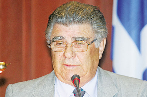 «Εφυγε» ο πρώην πρόεδρος της ΕΠΟ Κώστας Τριβέλλας