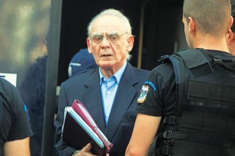 Εφετείο: Πυρά στον εξάδελφό του Νίκο Ζήγρα εκτόξευσε ο Ακης Τσοχατζόπουλος για την υπόθεση των εξοπλιστικών
