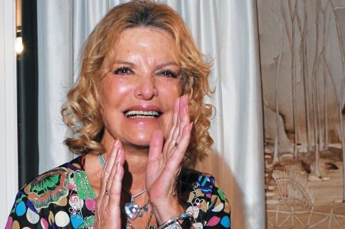 «Εφυγε» η Νάντια του ελαφρού τραγουδιού!
