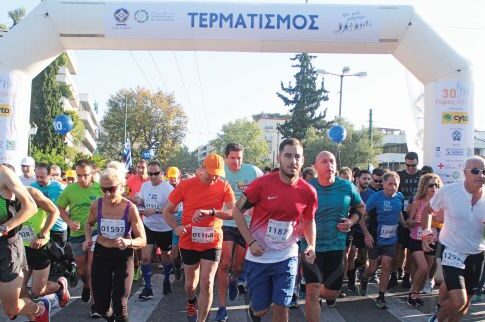 Μικροί και μεγάλοι έτρεξαν στον 30ό Γύρο Αθήνας