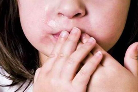 Εφιάλτης για 4χρονη από τον πατέρα της