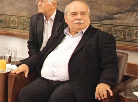 Ο Βούτσης, η Γιορτή της Γυναίκας και το ρουά ματ στους βουλευτές