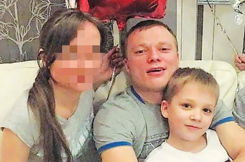 Βουτιά θανάτου (αγκαλιά με τον γιο της) για 33χρονη λόγω αποτυχημένης πλαστικής στη μύτη