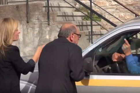 Καβγάς με άρωμα Τοπικής Αυτοδιοίκησης