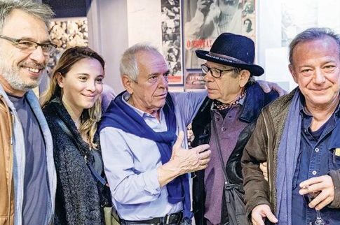 Τσακνής και Μονογιού «συνελήφθησαν» στο Νέο Ελληνικό Θέατρο