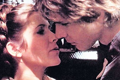 Ο παράνομος έρωτας που «γεννήθηκε» στο «STAR WARS»!