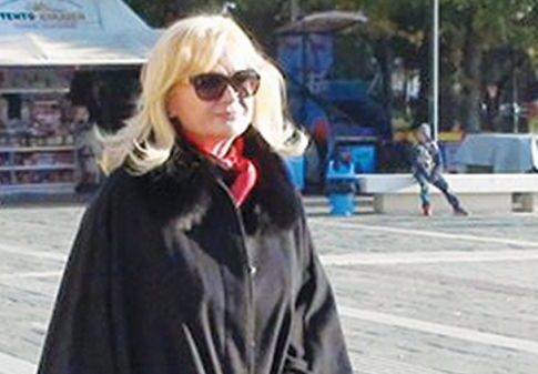 Θέλει να γίνει Bond girl