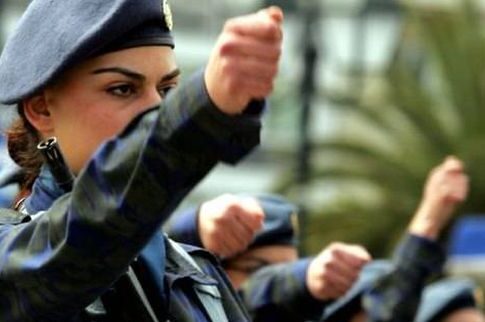 Σάμος: 23χρονη στρατιωτικός δέχθηκε επίθεση από πέντε άνδρες