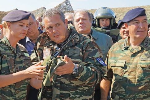 Γειτονικά «πυρά» εις βάρος του Π. Καμμένου