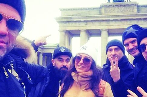 Full in love σε γερμανικό έδαφος!