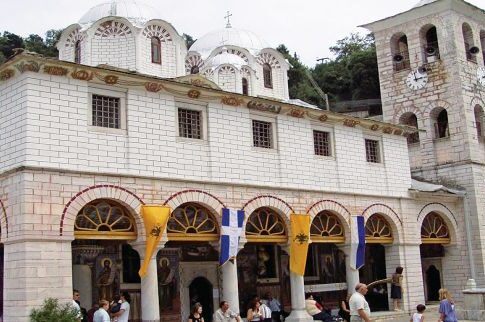 Το παλαιότερο στον κόσμο πλήρες χειρόγραφο της Καινής Διαθήκης επέστρεψε σε μοναστήρι της Δράμας