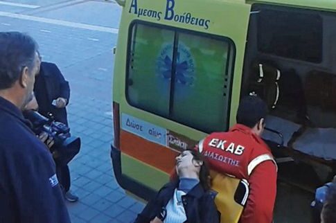 Η χήρα του 42χρονου ναυτικού λιποθύμησε μέσα στο δικαστήριο