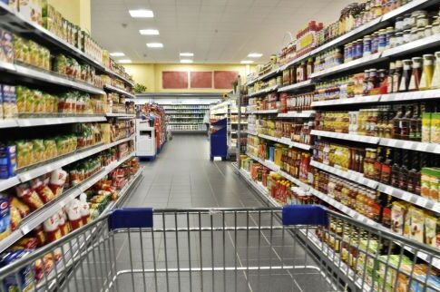 Εισαγγελική παρέμβαση για τις απειλές με μολυσμένα προϊόντα σε σούπερ μάρκετ