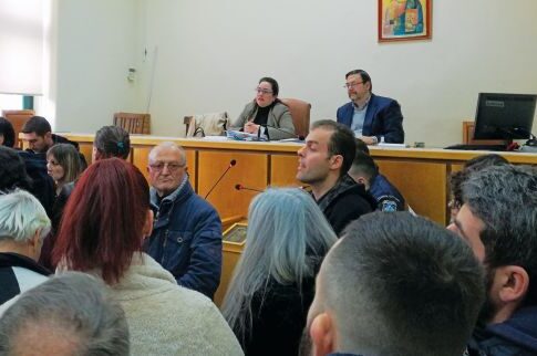 Χάος στην εκποίηση της Ηλεκτρονικής