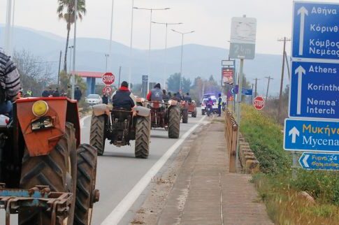 Τα πρώτα μπλόκα