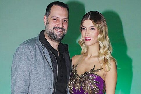 Ολα τα φλας στη μανούλα Λοΐζου!