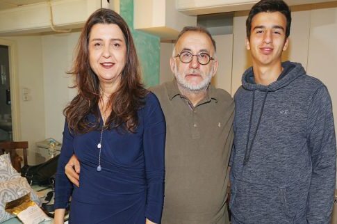 Οι οικογενειακές στιγμές του Θάνου Μικρούτσικου