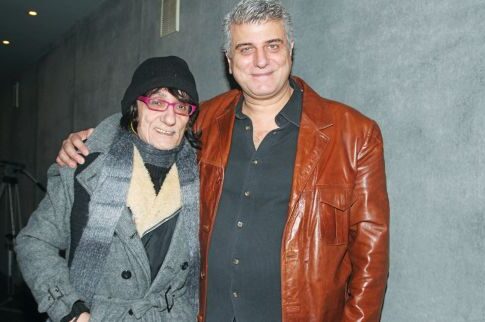 Stylish εμμονές και cool γυαλιά