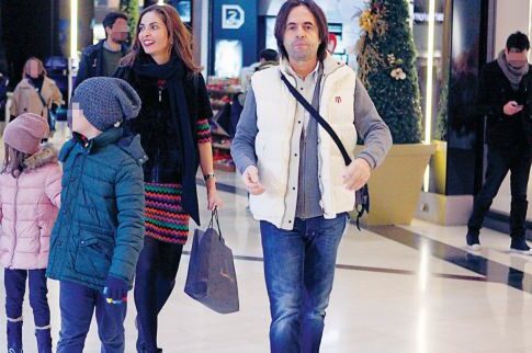 Βόλτες για ψώνια και καφεδάκι