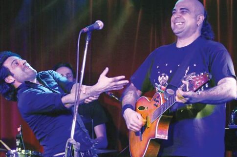 Super ακροβατικά από τον Λευτέρη Ελευθερίου